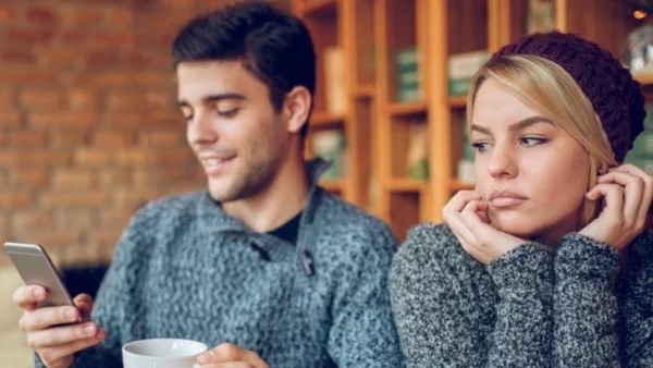 Никога не позволявай на мъж  да те накара да забравиш себе си