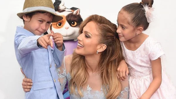 5 известни майки, които глезят децата си до краен предел