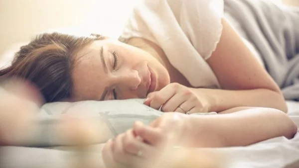 Спите над 8 часа? Пазете се от тези проблеми!