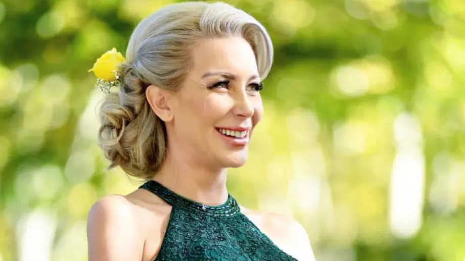 Антония Петрова показа новородения си син (СНИМКИ)