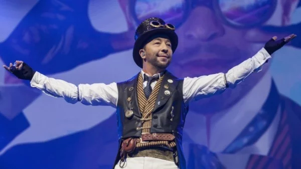 Две сцени и пълна Арена Армеец очакват зрелищното шоу нa DJ BOBO   