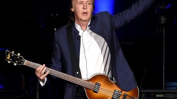 The Beatles пуснаха нов клип (видео)