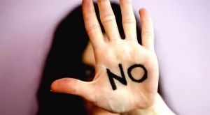 Жената не е курва, парцал или боклук