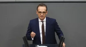 Германският външен министър: Политиката не трябва да се меси в решението на Volkswagen