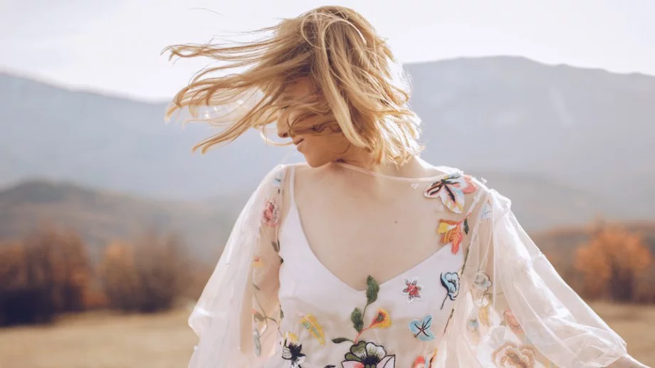 Ежедневни рокли 2020: Добавете нотка на кокетство и романтика към лятната си визия