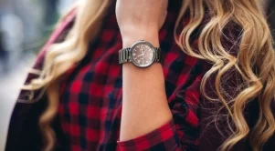 Европарламентът одобри спирането на смяната на времето