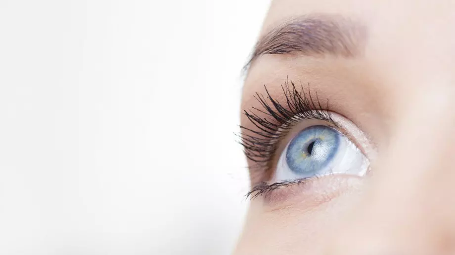 Вреди ли недоспиването на зрението?