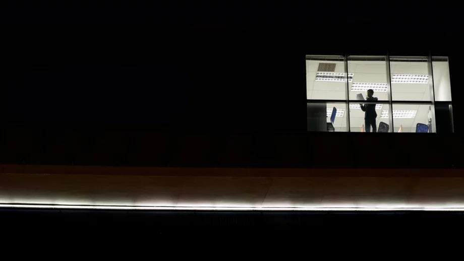 Работодатели съгласни да се плаща повече за нощен труд, но поставят условия