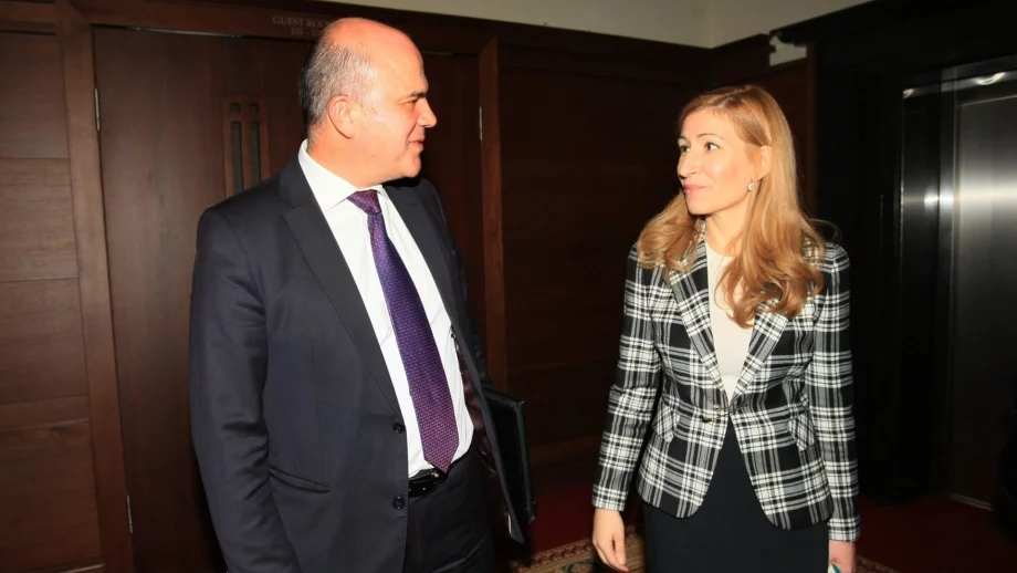 Безработни ще се квалифицират, за да попълнят липсата на кадри в туризма