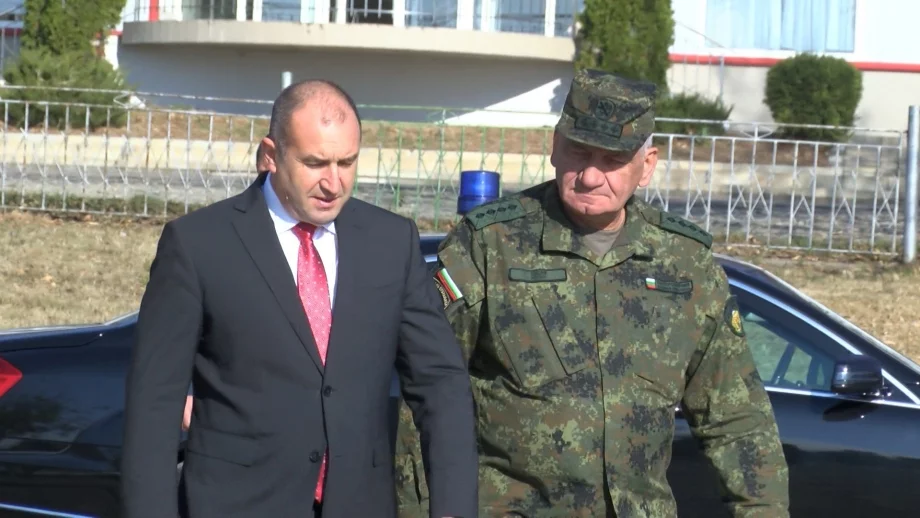 Радев: Оставка при растящи цени и инфлация е абдикация от отговорност