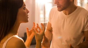 Какво мразят да чуват жените от половинките си