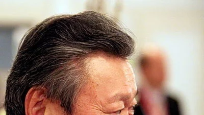 Японският министър по киберсигурността: Никога не съм ползвал компютър