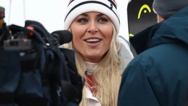 Линдзи Вон кръсти пуловер на Банско (снимка)