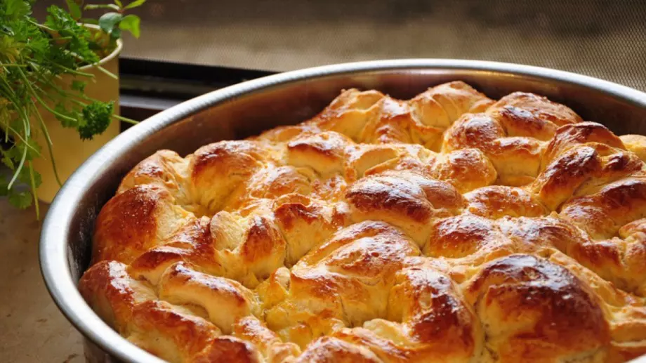 Баба ми разкри тайната за тази питка със сирене