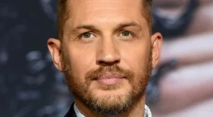 Том Харди получи Ордена на Британската империя