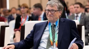 Бил Гейтс ви препоръчва тези 10 книги за технологиите