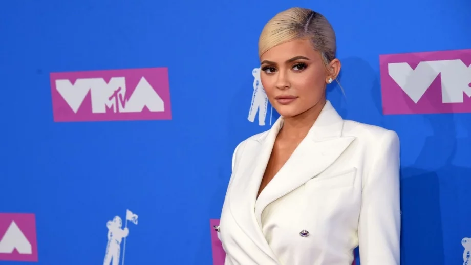 Кайли Дженър е най-добре печелещата звезда под 30 години