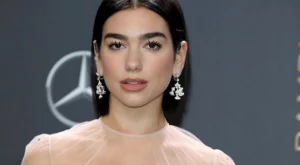 Дуа Липа: Ако не бях напуснала Косово, нямаше да успея