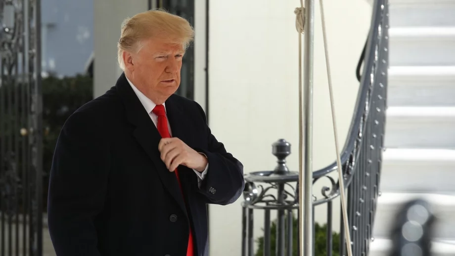 Тръмп: Ако Фед не затягаше лихвите, икономическият ни растеж щеше да е 4%