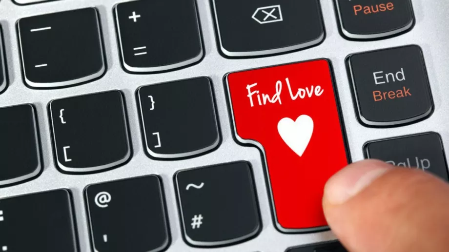 От какви мъже да се пазим при онлайн запознанства