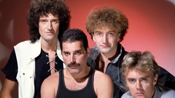 "Бохемска рапсодия" на Queen с пореден рекорд (видео)