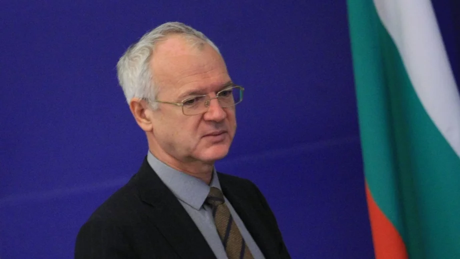 Велев: Бизнесът плаща по-малко данъци, защото дава по-големи заплати