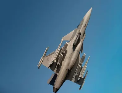 Breaking Defense: България е близо до споразумение за временни изтребители от Швеция и Франция, докато чака F-16
