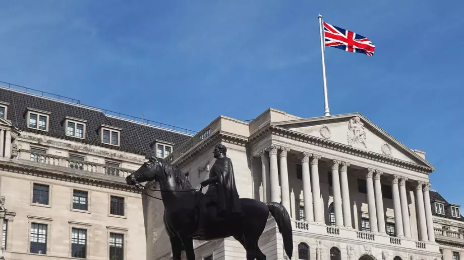 Очаква се Bank of England да повиши основната лихва за 14-и пореден път