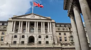 Bank of England повиши лихвите със 75 базисни пункта до 33-годишен връх 