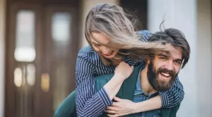 Нека да оставим животът да потече между сърцата ни