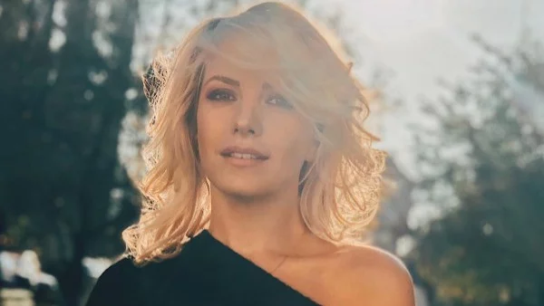 Вижте Поли Генова месец след раждането (снимка)