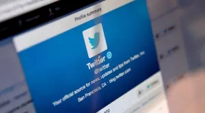 Twitter сложи край на безплатните сини верификационни отметки