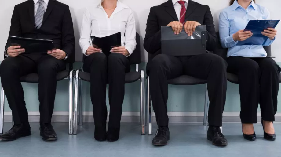 Поредна седмица с повече безработни, отколкото новоназначени