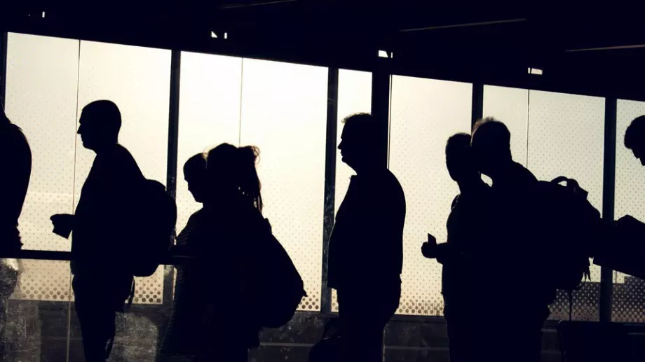 Социалният министър разкри колко хора разчитат на помощи в България