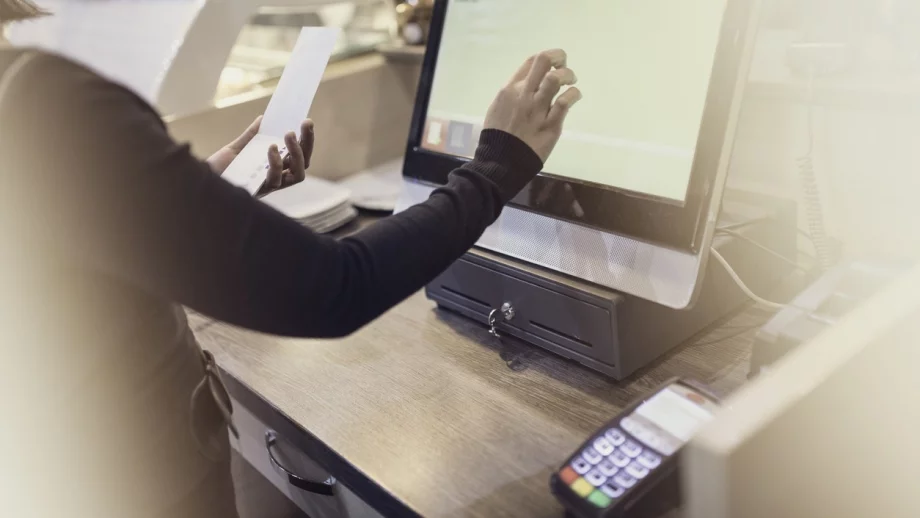 Много от търговците вече са изпълнили новите изисквания за касовите апарати