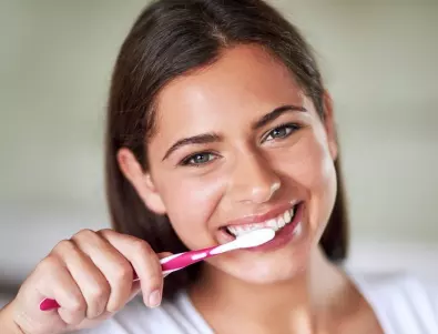 Може би не миете зъбите си правилно? Вижте най-често срещаните грешки