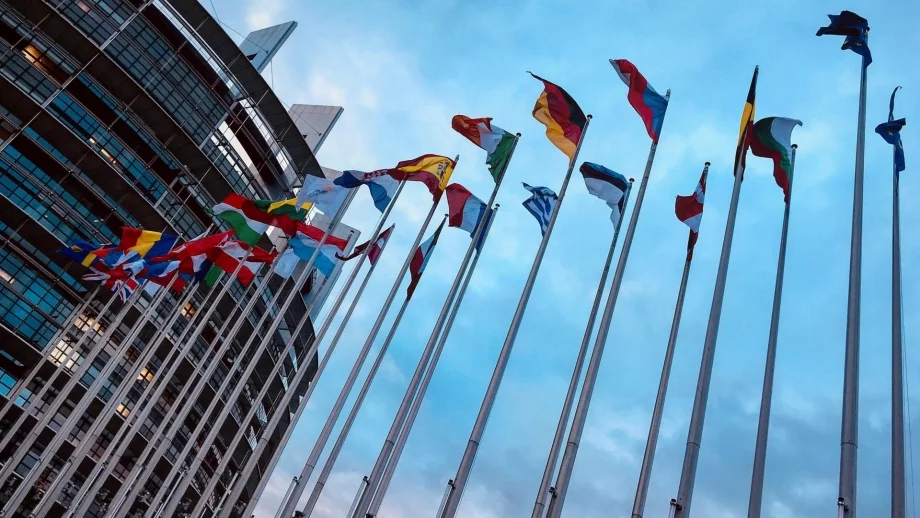 ЕС дава още 3 млрд. лева на България