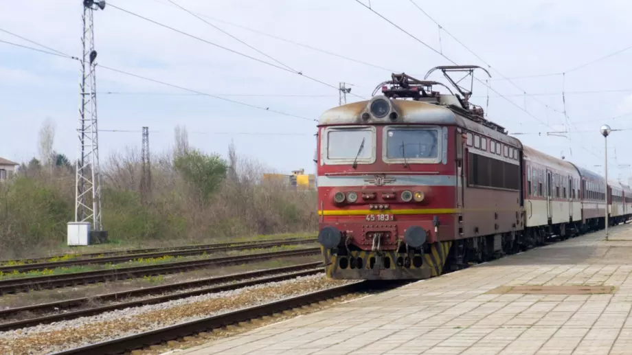 Българска частна компания получи лиценз за пътнически жп превози