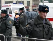 ВИДЕО: Милицията в Москва не иска да чува песента "Всичко ще бъде наред"