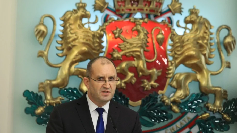 Радев насрочи изборите за Европейски парламент за 26 май