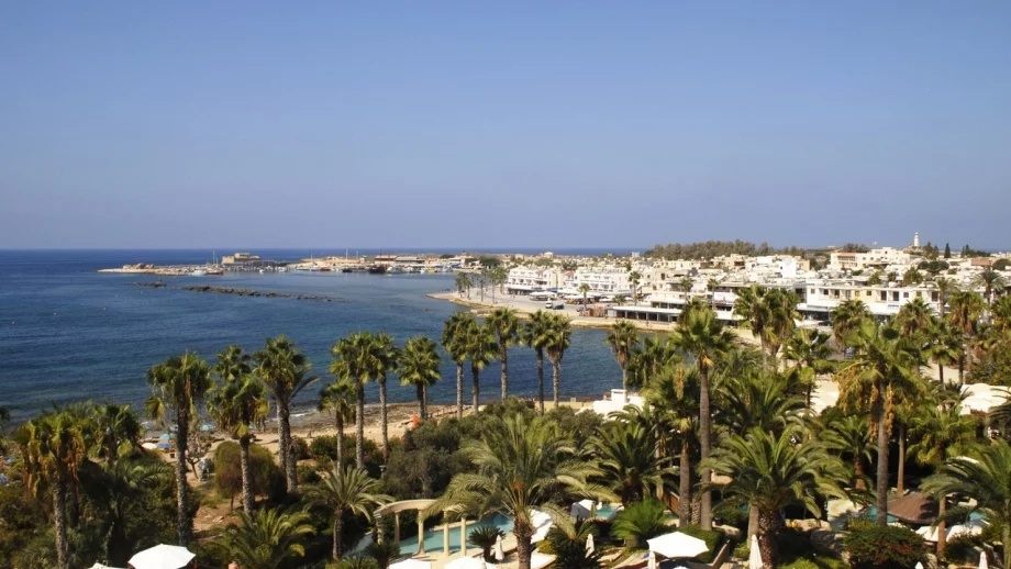 Руските инвеститори изтеглят парите си от Кипър