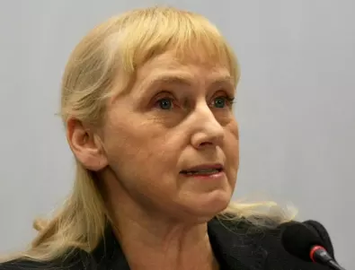 Йончева се заема да разследва полицейското насилие срещу протестиращи