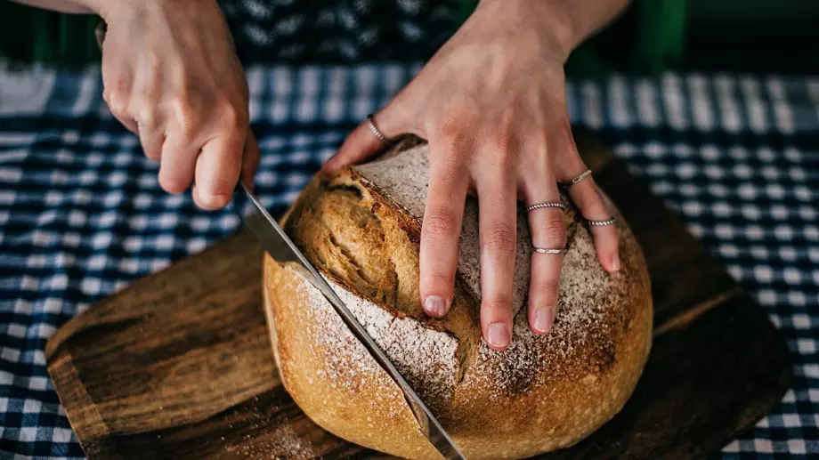 Супер трик за по-дълго съхранение на хляба