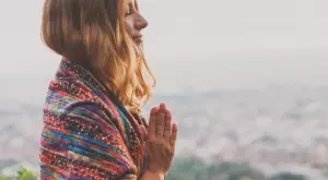 Да обикнем света