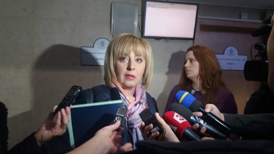 Оказва се натиск на участвали в протести медици, алармира Манолова
