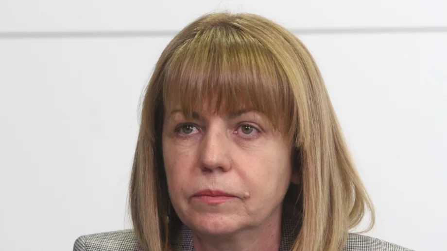 Фандъкова блокирала разрешителното на "Златен век"