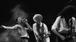 Увековечиха Queen на монета (снимки)