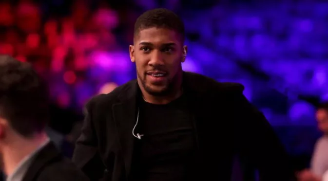 Джошуа избухна срещу Милър: Удря като приказна фея!