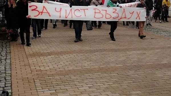 Русенци няма да имат глас за въздуха в града - засега