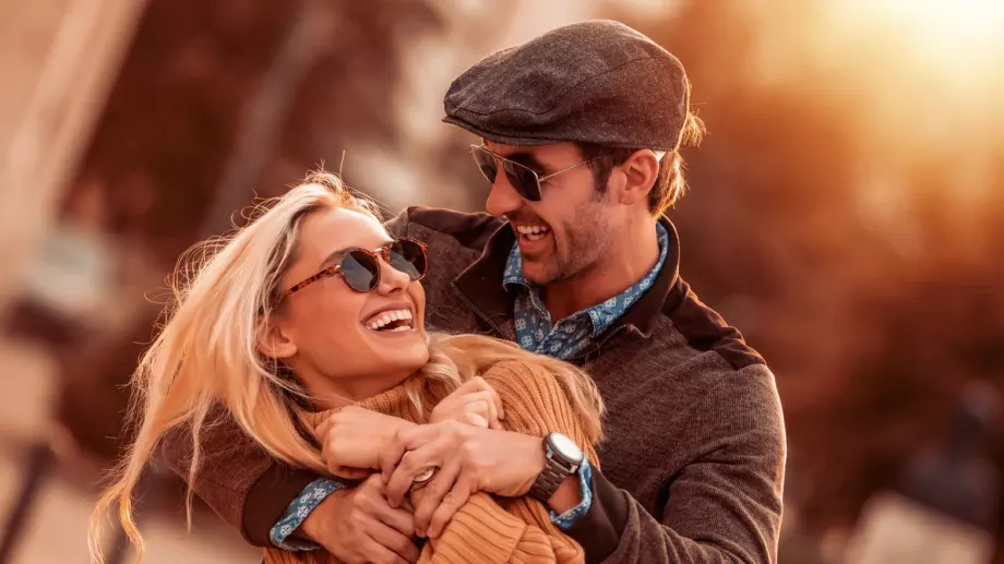 10 подходящи фрази вместо "Обичам те"